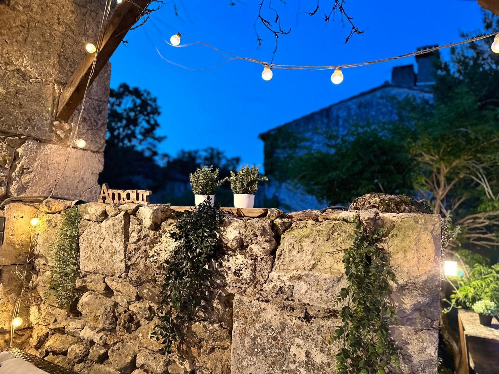 Gites Boutique Villamblard Buitenkant foto