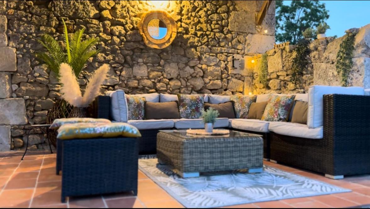 Gites Boutique Villamblard Buitenkant foto
